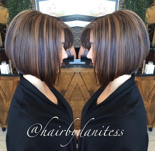 A LINE BOB WITH HIGHLIGHTS