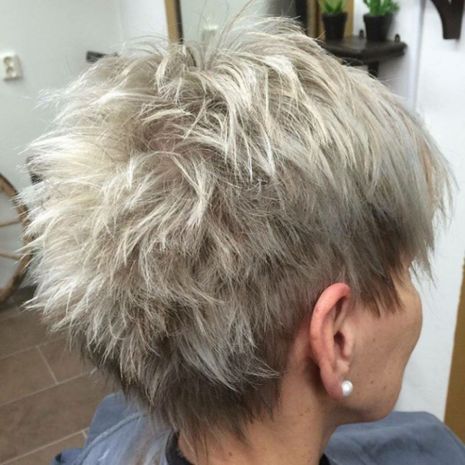 Short feathered ash blonde hairstyle