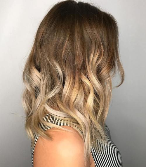 Brown to blonde medium ombre hair