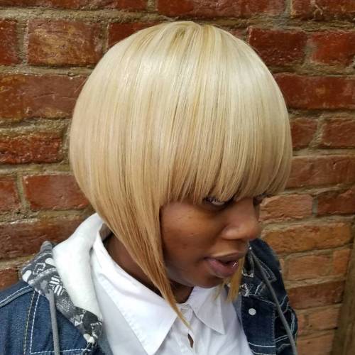 AFRICAN AMERICAN BLONDE BOB WITH BLUNT BANGS