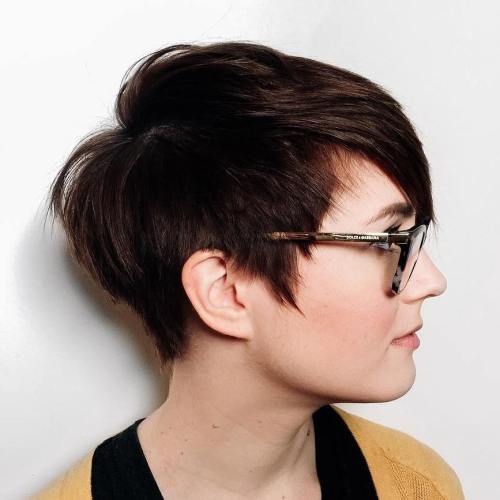 short haircuts for round faces
